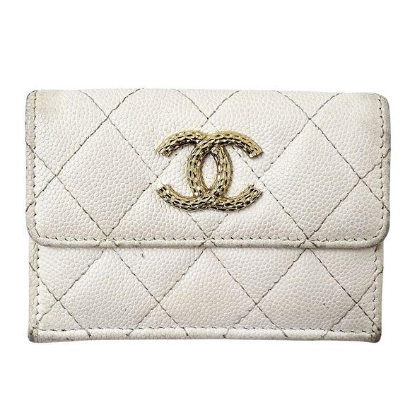 CHANEL White Caviar Leather Wallet